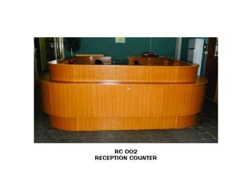 RC 002 — Reception and waiting